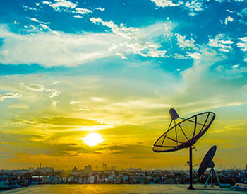 TECNOLOGÍA, MEDIOS Y TELECOMUNICACIONES 